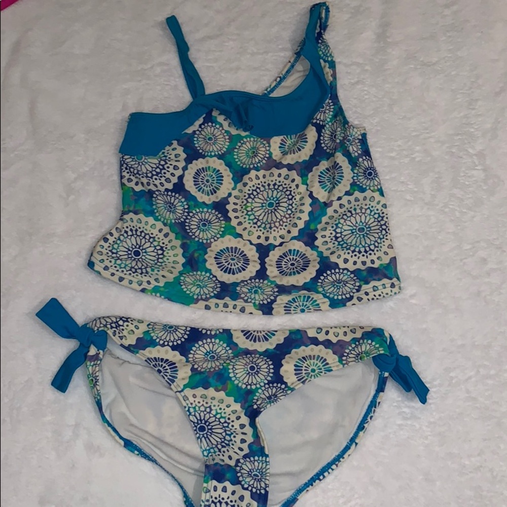Blue tankini top and bottom